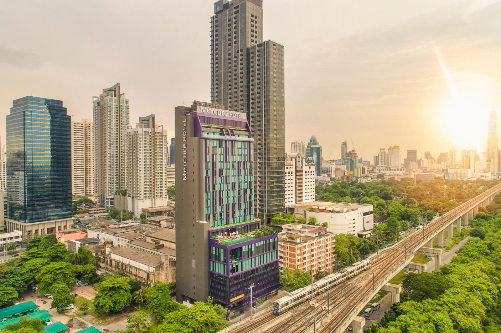 Mercure Bangkok Makkasan — photo 6