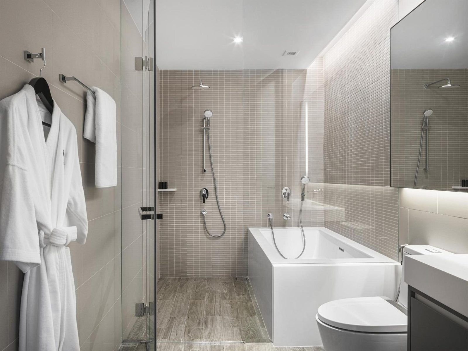 Oakwood Suites Bangkok — photo 3