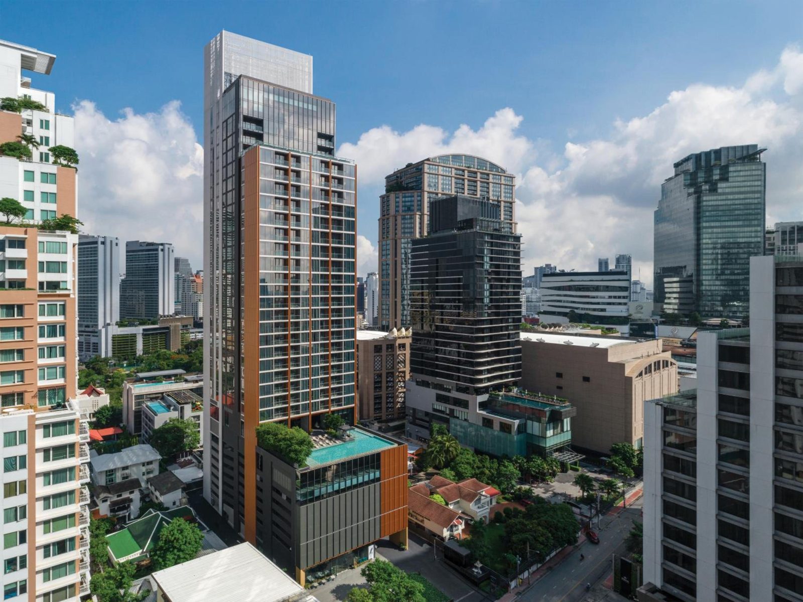 Oakwood Suites Bangkok — photo 2