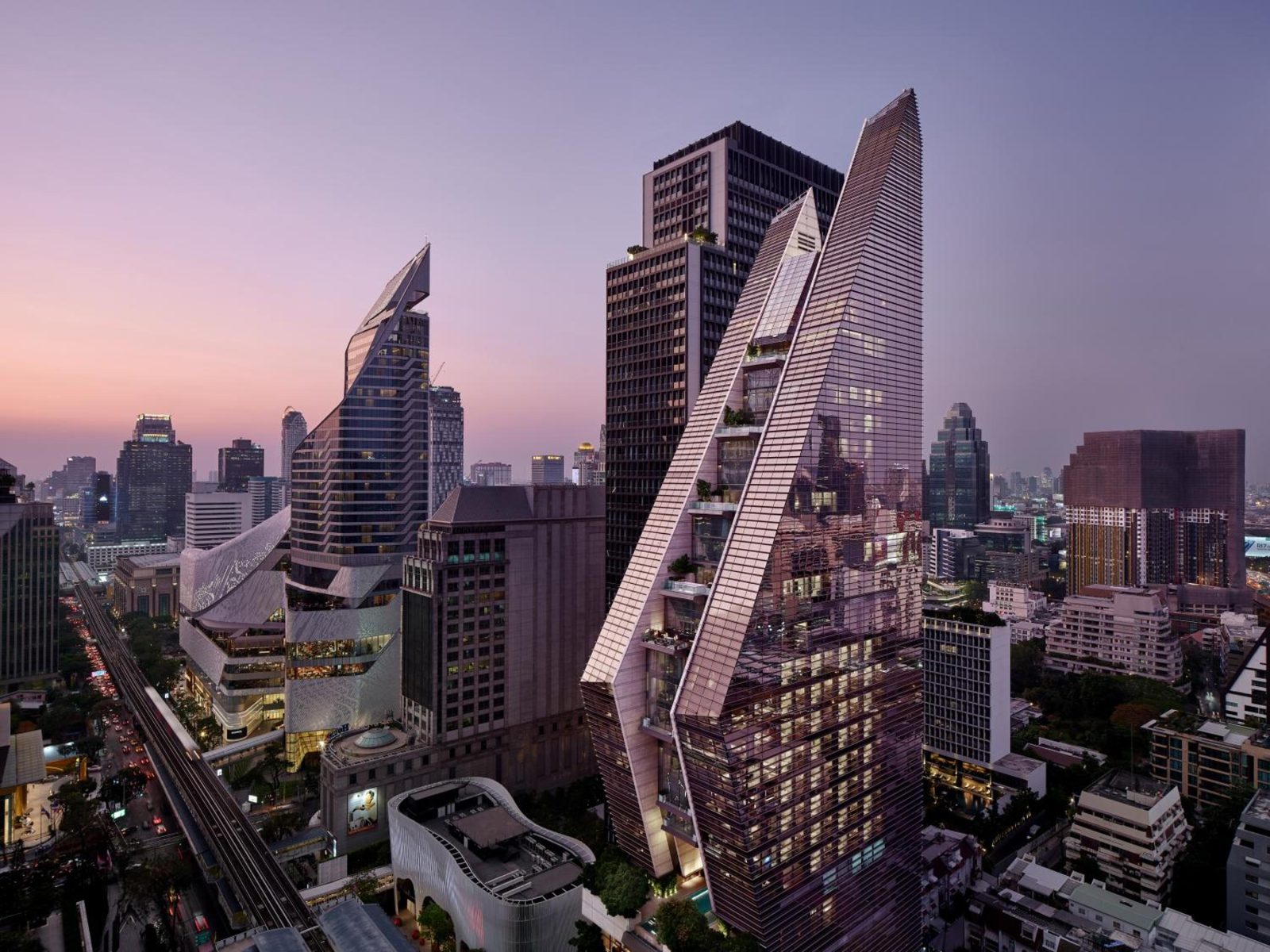 Rosewood Bangkok — photo 2