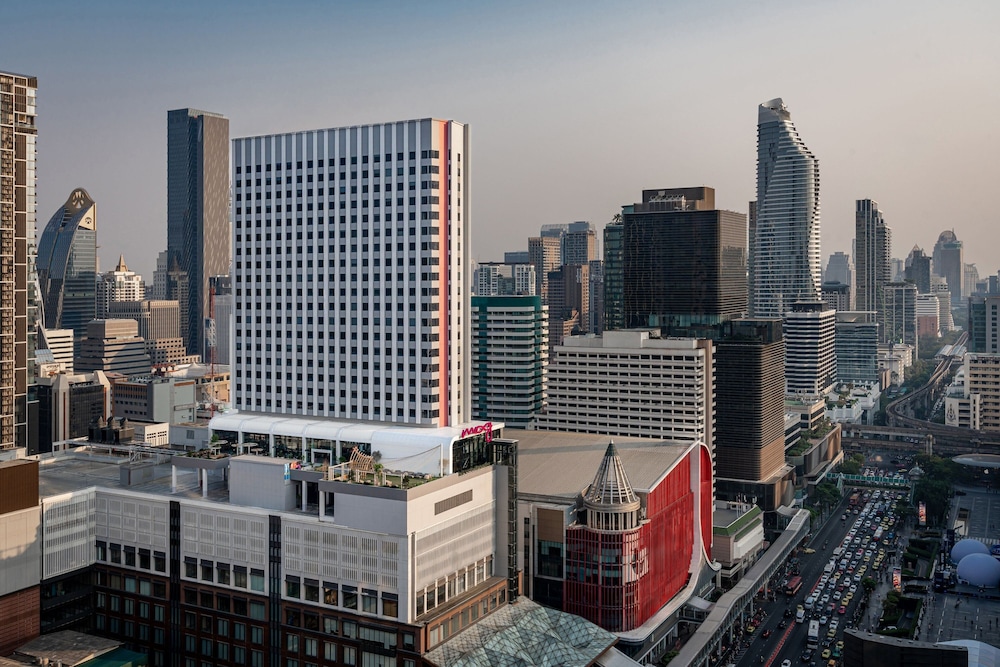 Moxy Bangkok Ratchaprasong — photo 2
