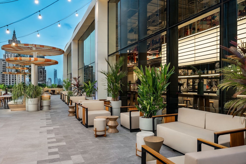 Moxy Bangkok Ratchaprasong — photo 4