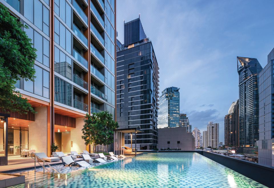 Oakwood Suites Bangkok