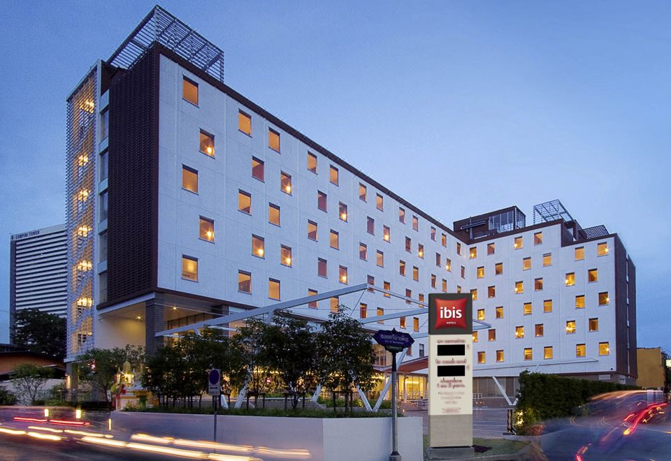 ibis Bangkok Sathorn
